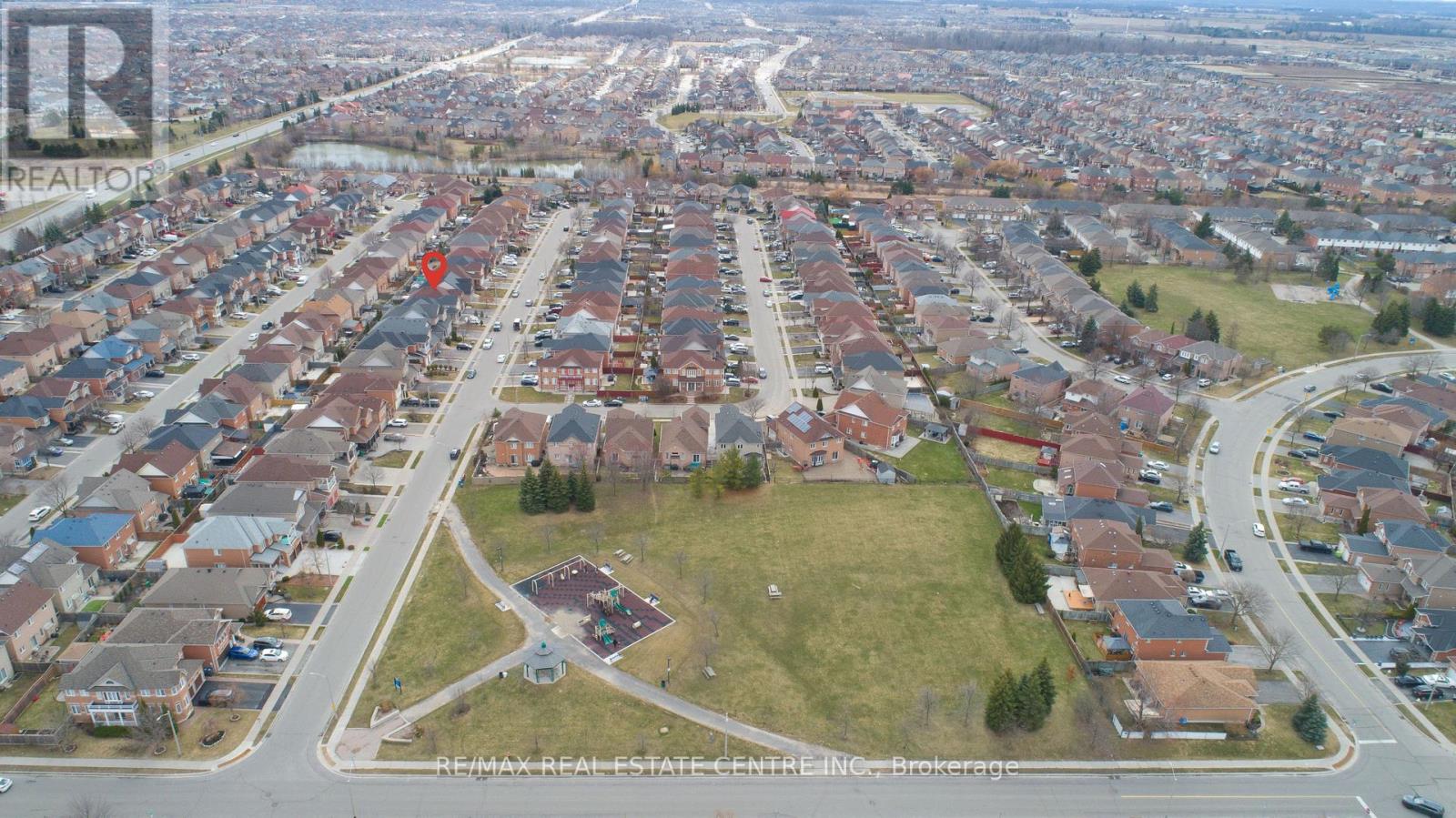 32 Pappain Crescent, Brampton, Ontario  L7A 3J8 - Photo 2 - W12205341
