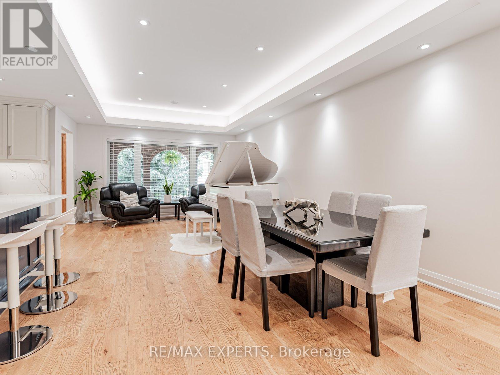7 Culford Road, Toronto (Brookhaven-Amesbury), Ontario  M6M 4J5 - Photo 10 - W12205358