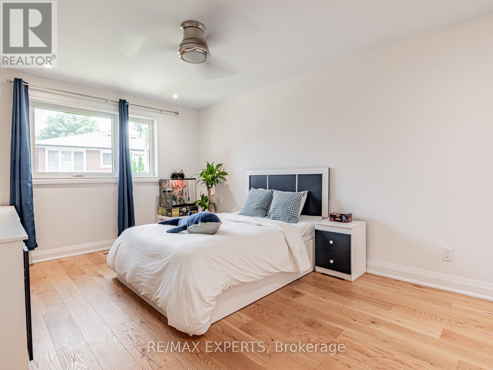 7 Culford Road, Toronto, Ontario  M6M 4J5 - Photo 22 - W12205358