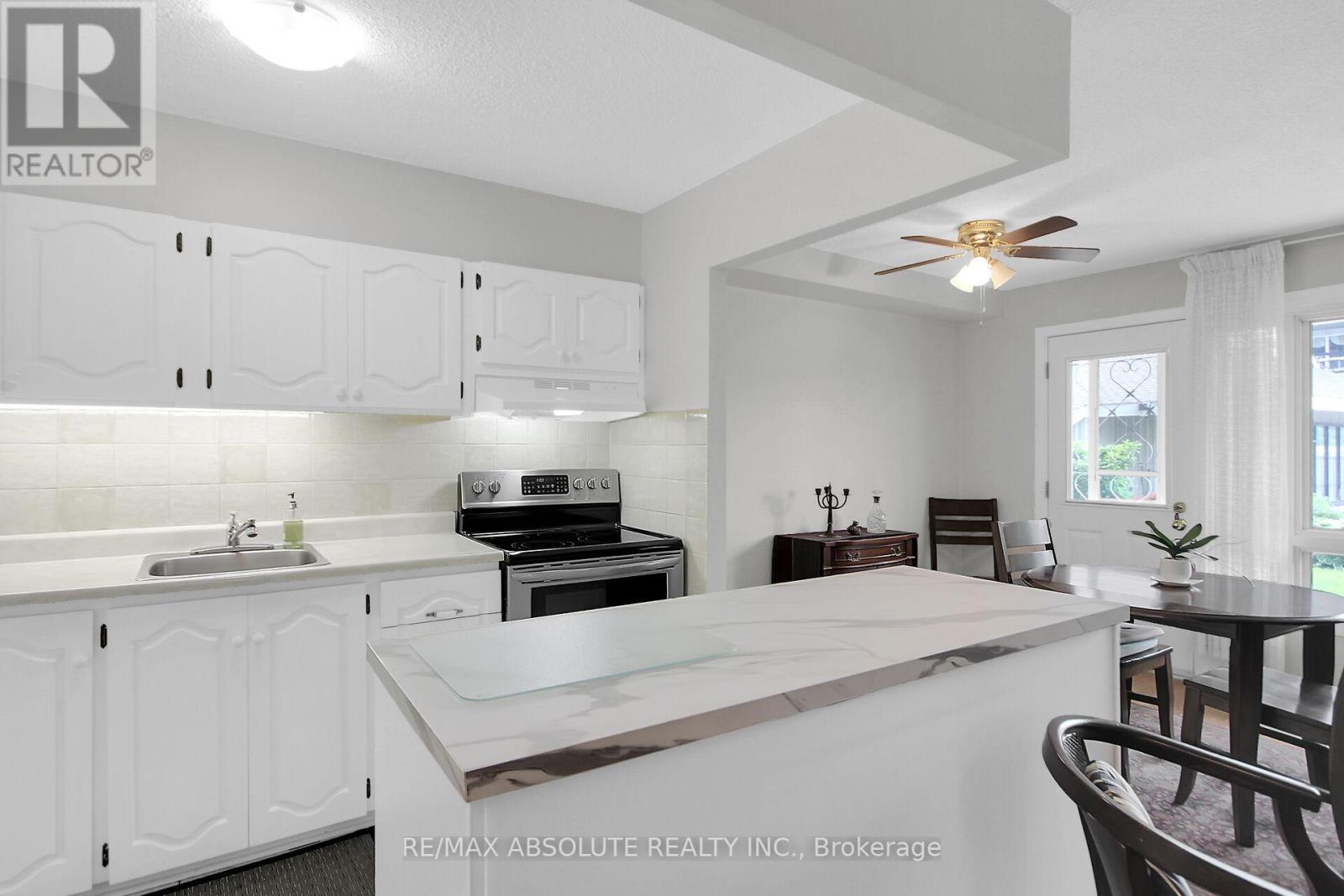107 - 158a Mcarthur Avenue, Ottawa, Ontario  K1L 7E7 - Photo 22 - X12205352