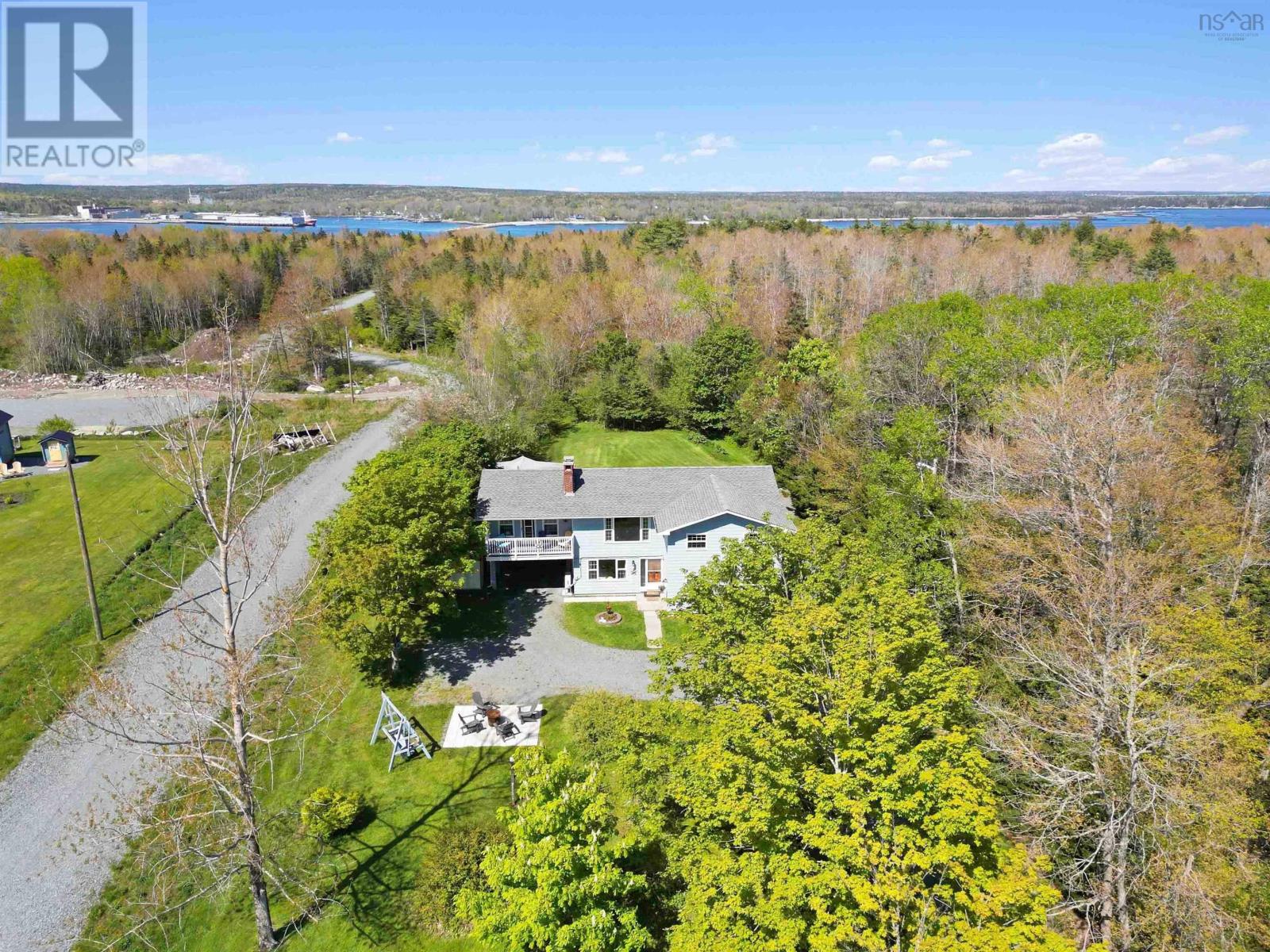 Property at 147 Shore Road image 3