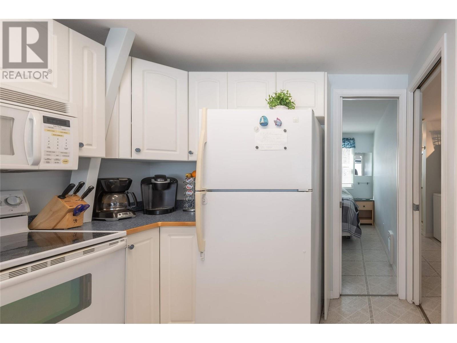 6820 Trans Canada Highway Nw Unit# 2, Salmon Arm, British Columbia  V1E 3A2 - Photo 17 - 10339279