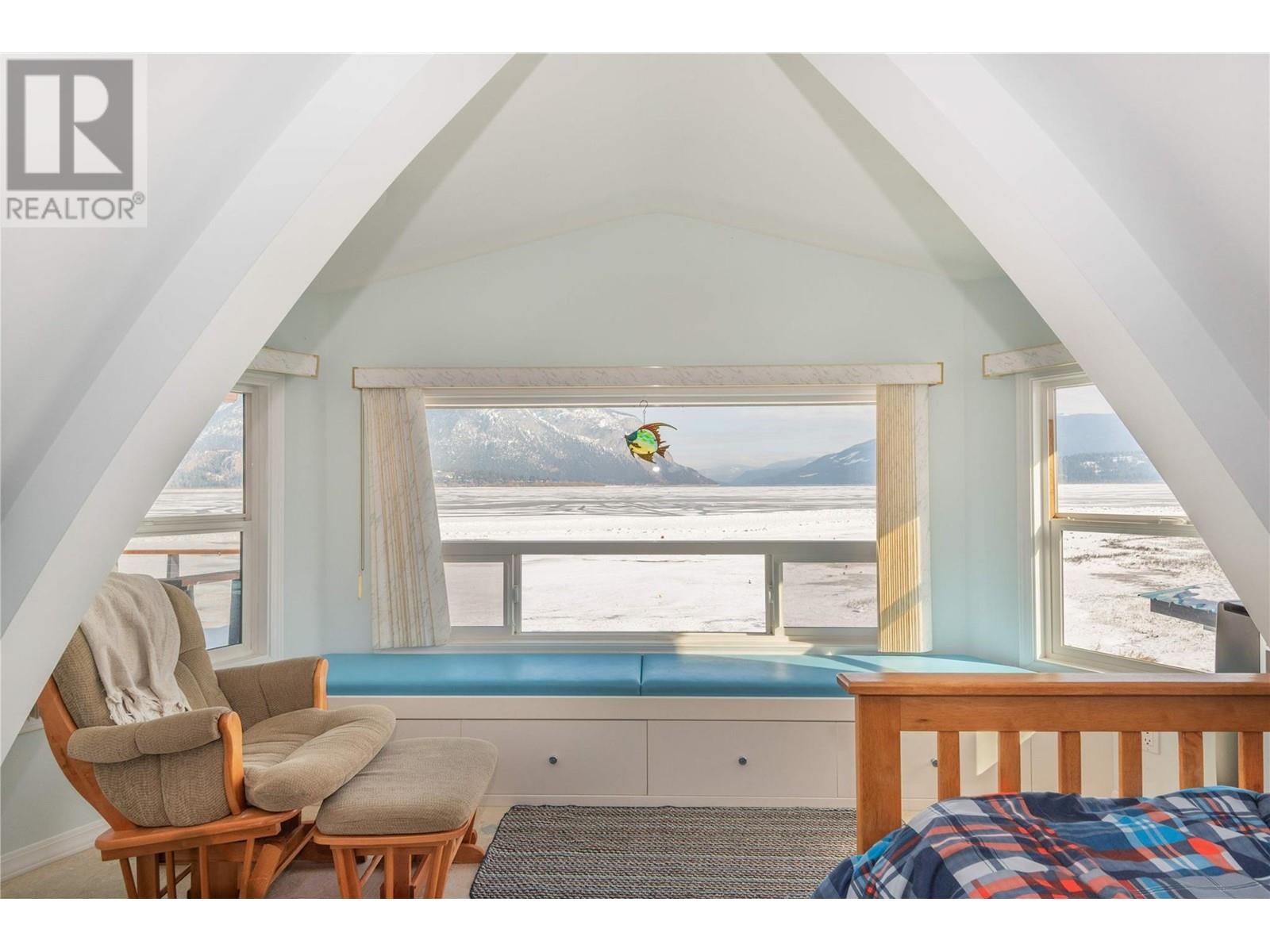 6820 Trans Canada Highway Nw Unit# 2, Salmon Arm, British Columbia  V1E 3A2 - Photo 27 - 10339279