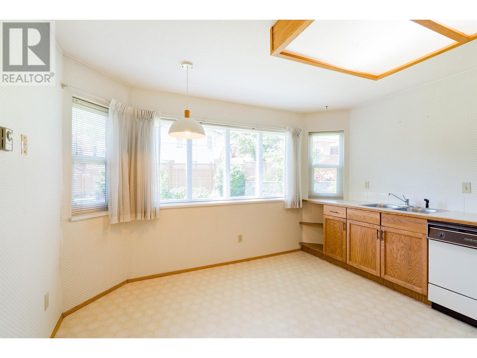 107 22515 116 Avenue, Maple Ridge, British Columbia  V2X 9T9 - Photo 5 - R2966996