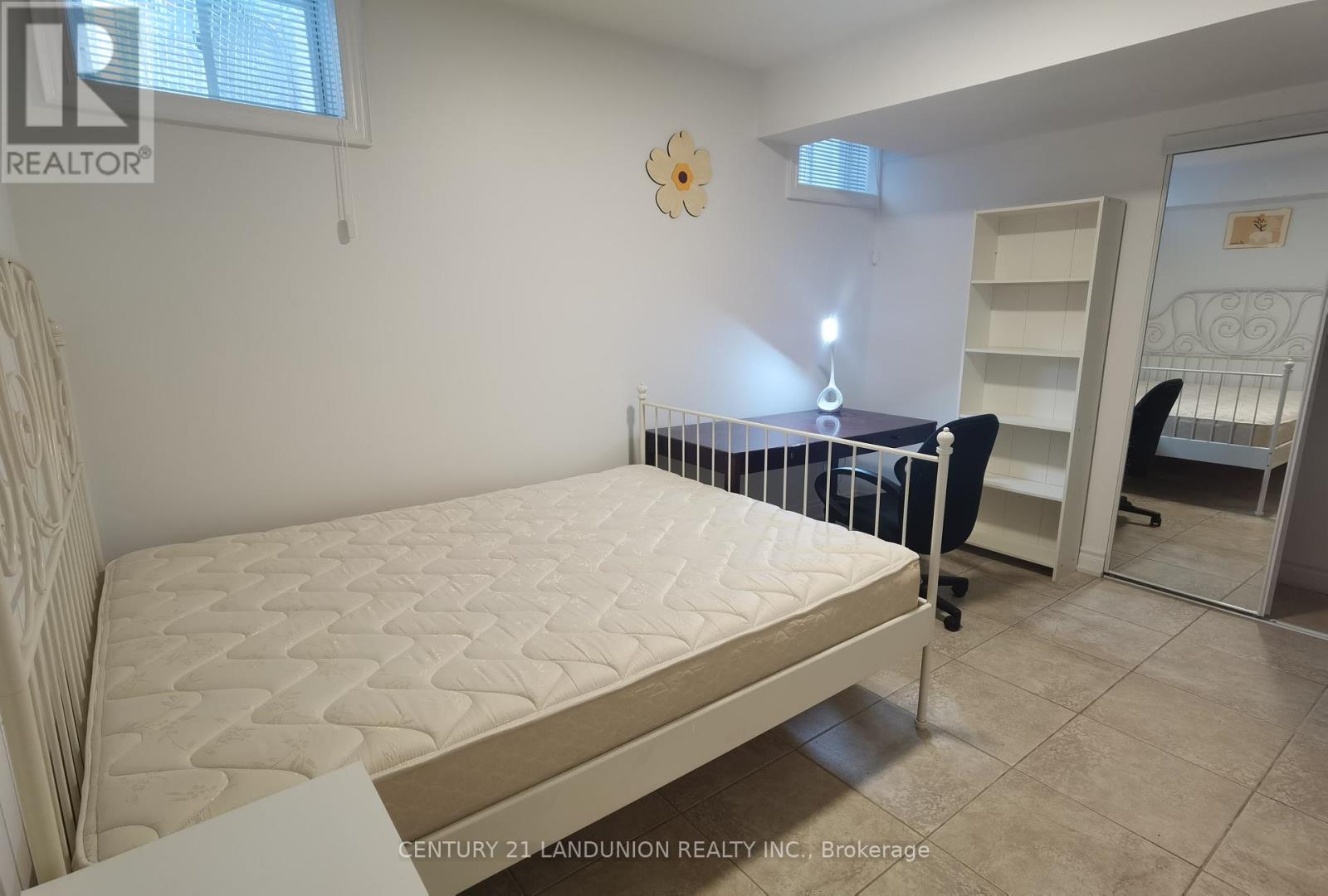 Basement - 59 Regatta Avenue, Richmond Hill, Ontario  L4E 4R1 - Photo 5 - N12192940