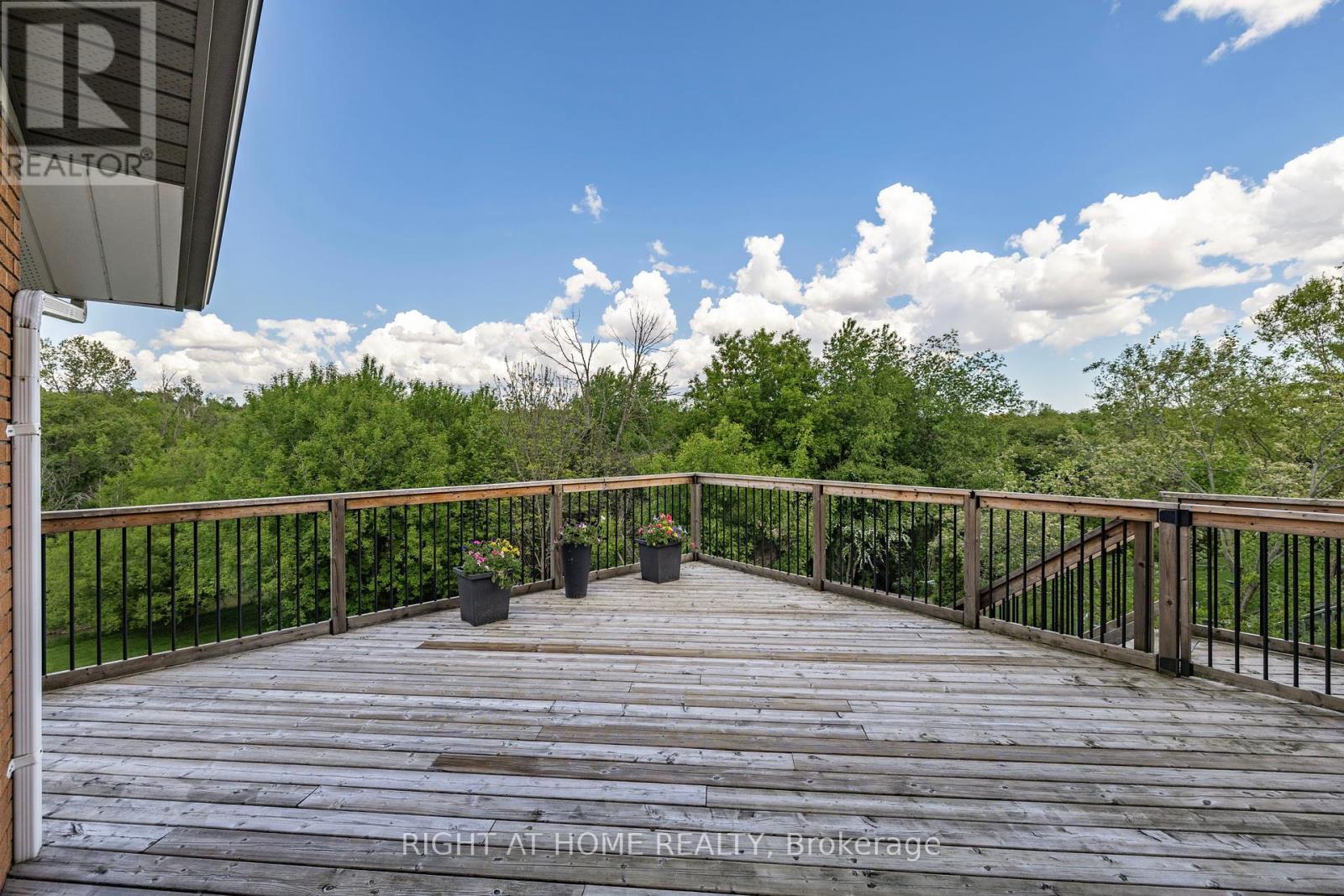 42 Valleyview Road, Brampton, Ontario  L6Z 4P9 - Photo 36 - W12194695