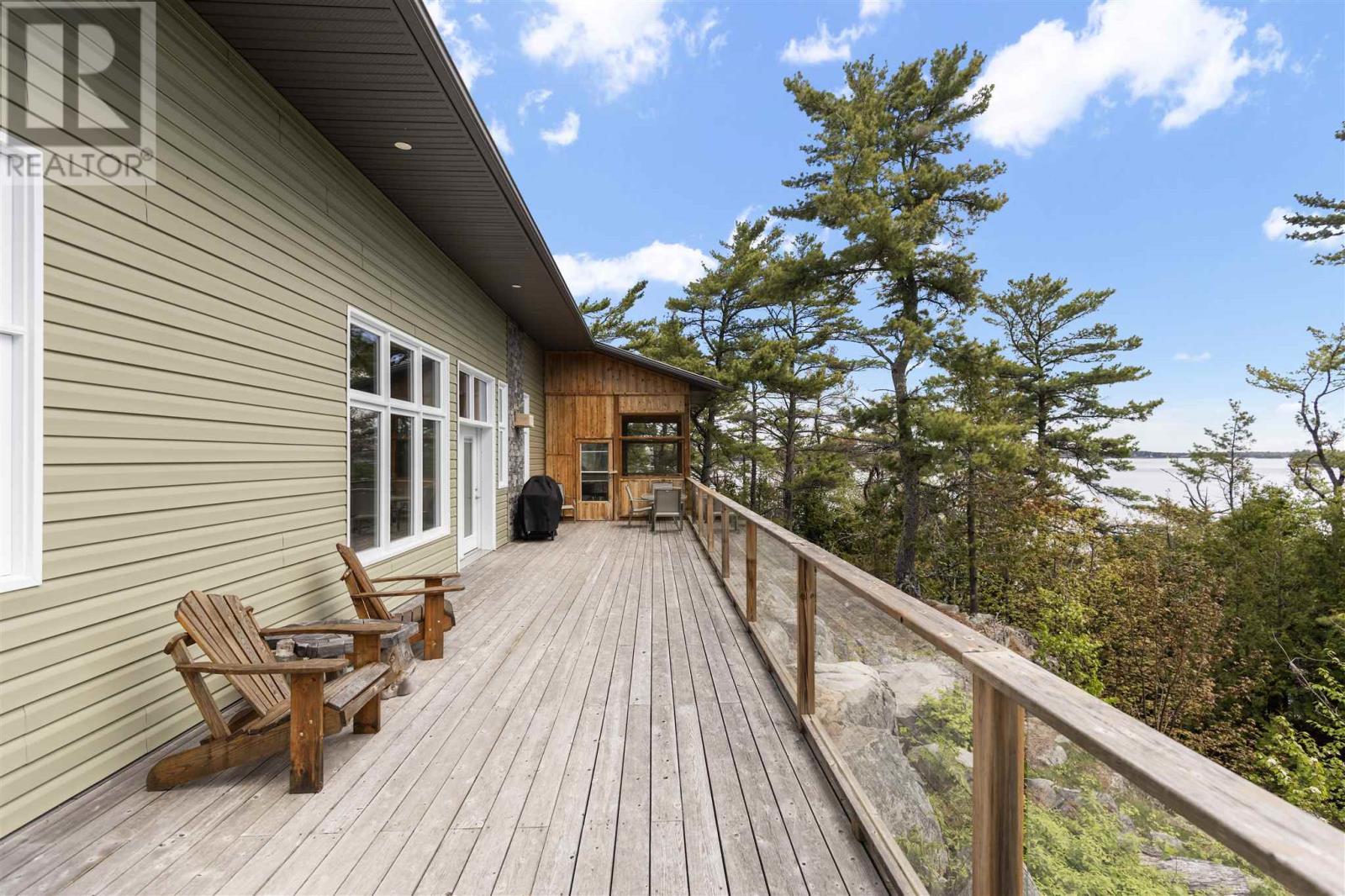 35 Emily Ct, Huron Shores, Ontario  P0R 1L0 - Photo 8 - SM251276