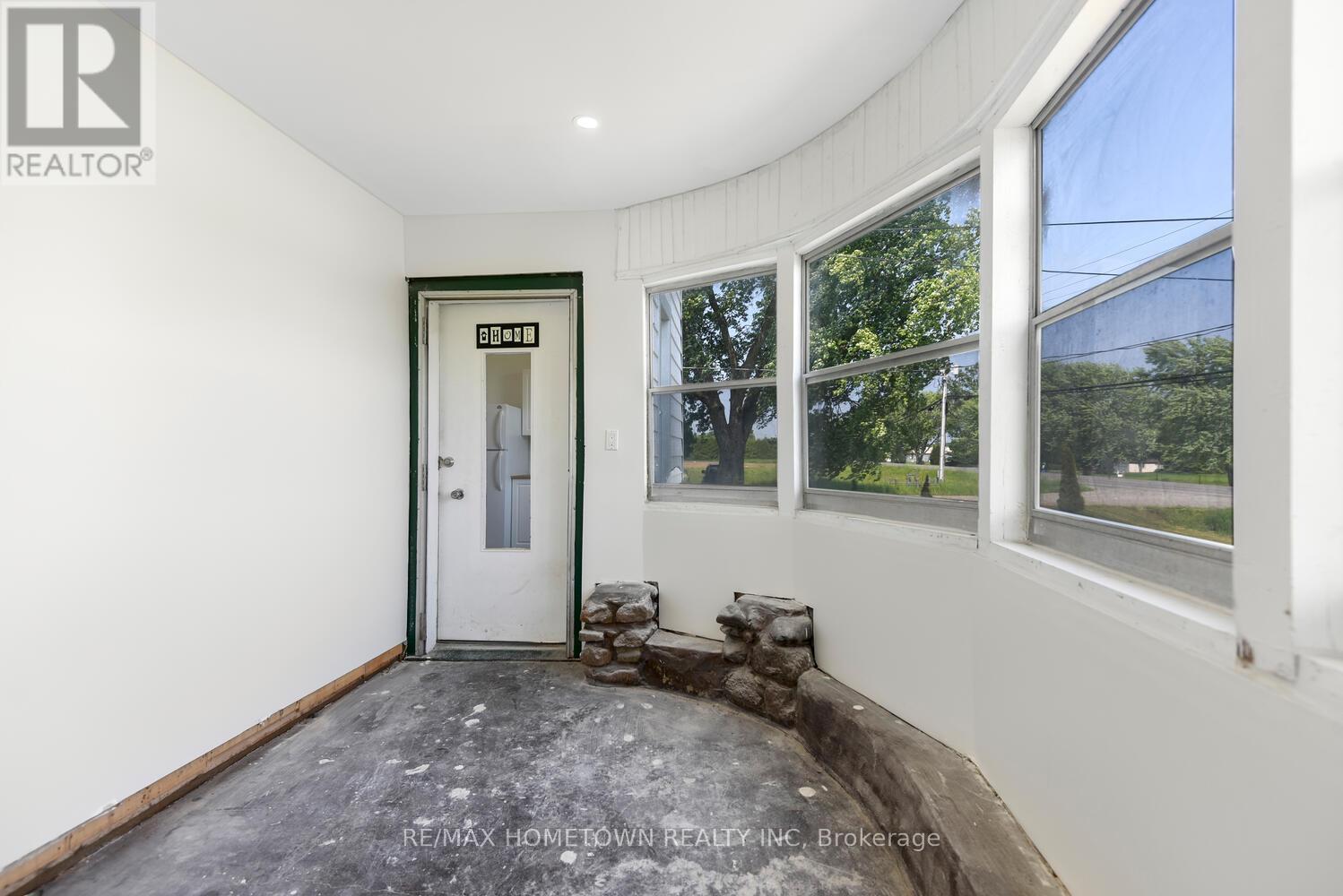 54 Addison Road, Athens, Ontario  K0E 1B0 - Photo 18 - X12201574