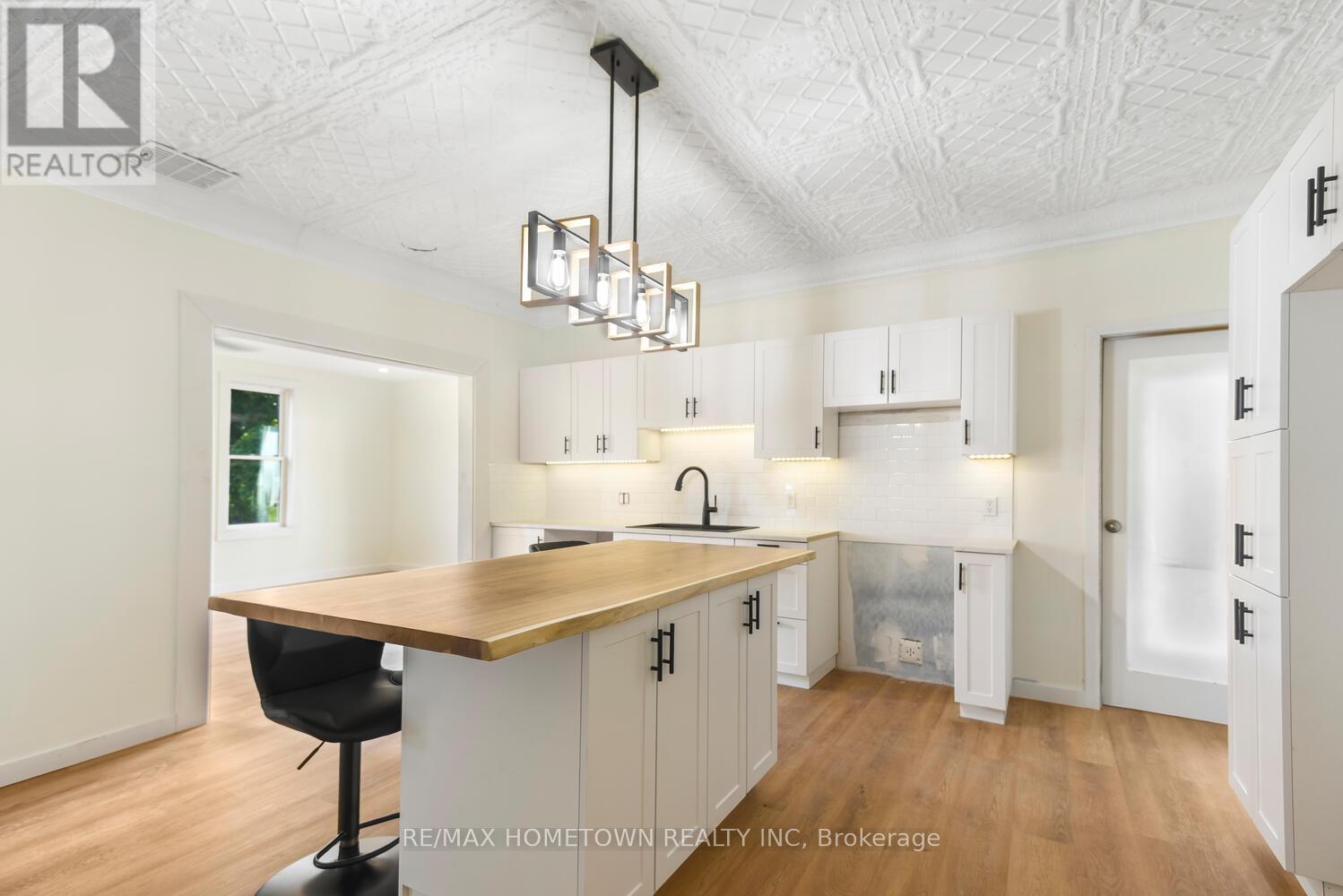 54 Addison Road, Athens, Ontario  K0E 1B0 - Photo 6 - X12201574