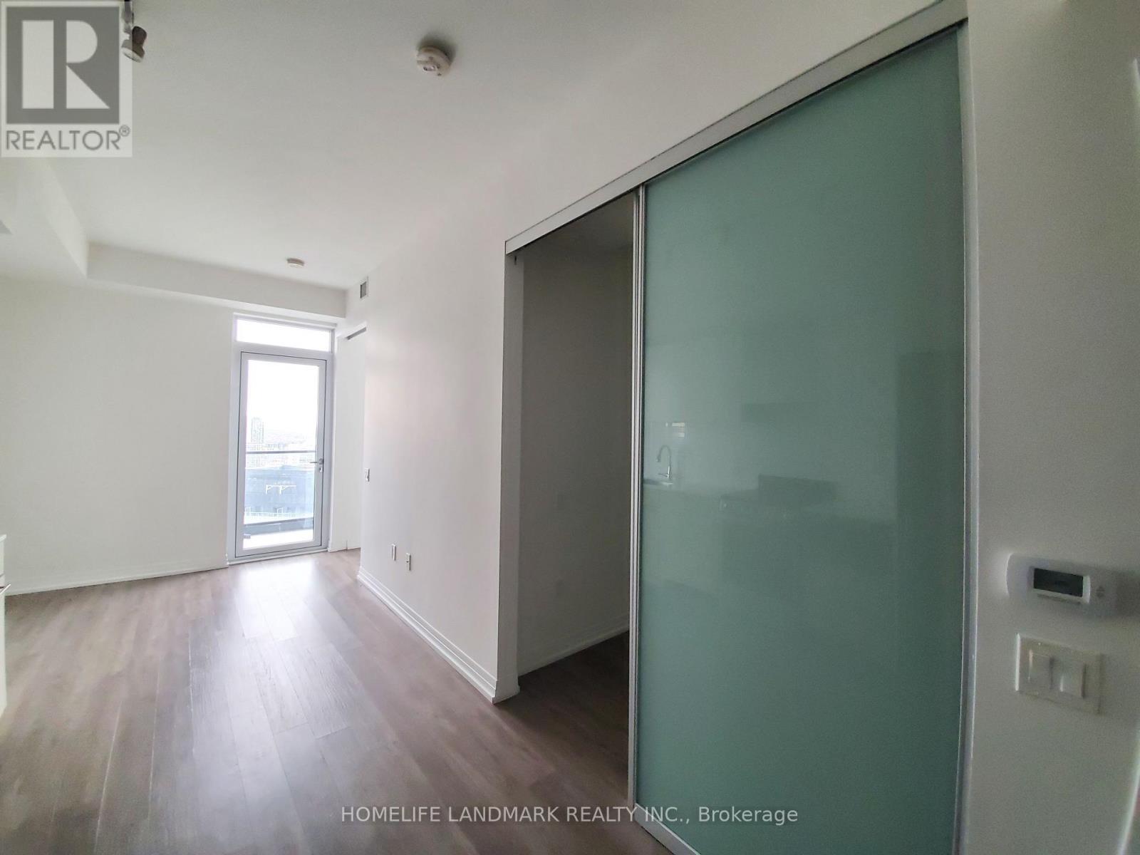 2615 - 251 Jarvis Street, Toronto, Ontario  M5B 0C3 - Photo 6 - C12205364