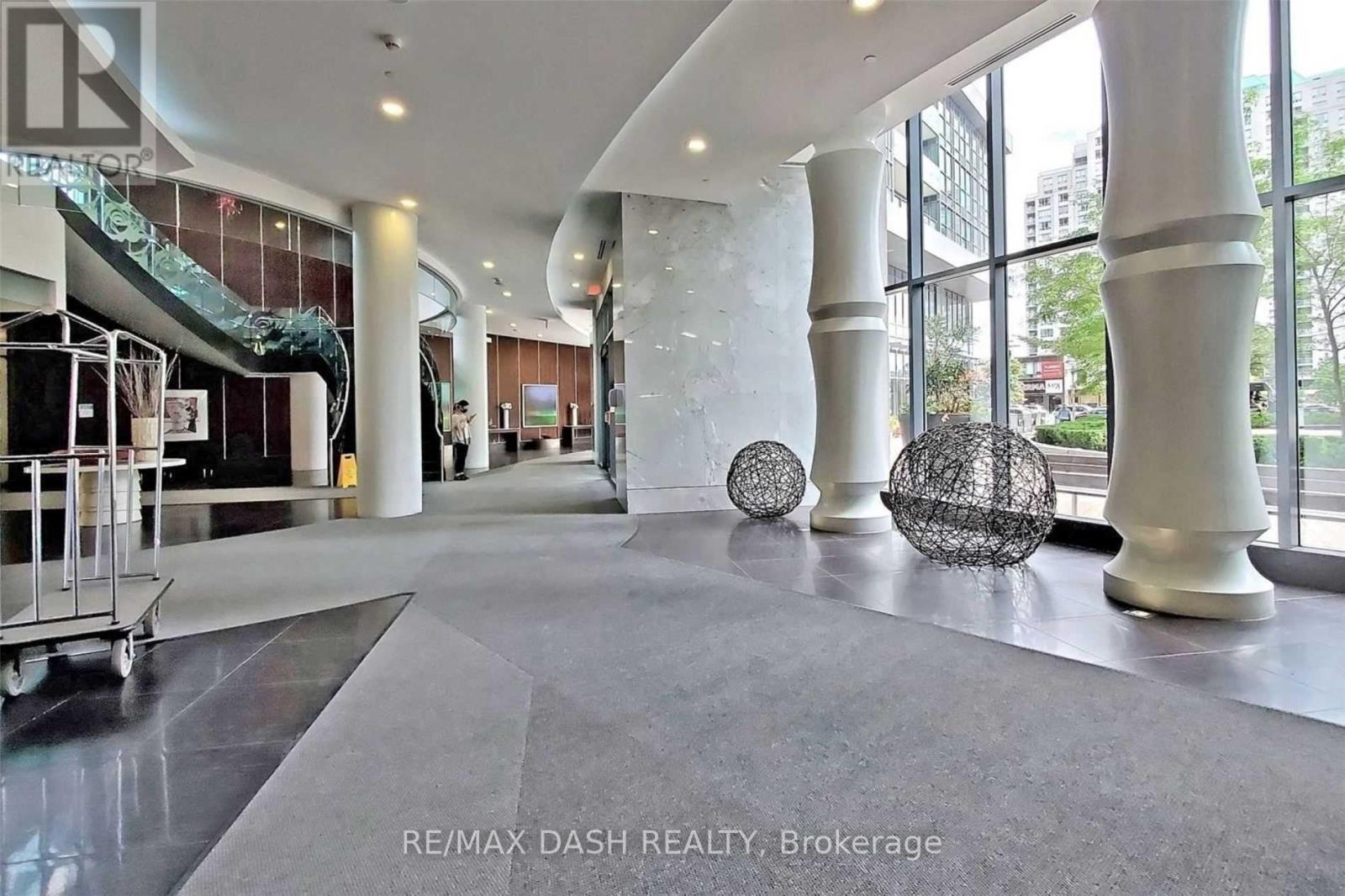 3306 - 5168 Yonge Street, Toronto, Ontario  M2N 5P6 - Photo 3 - C12205368
