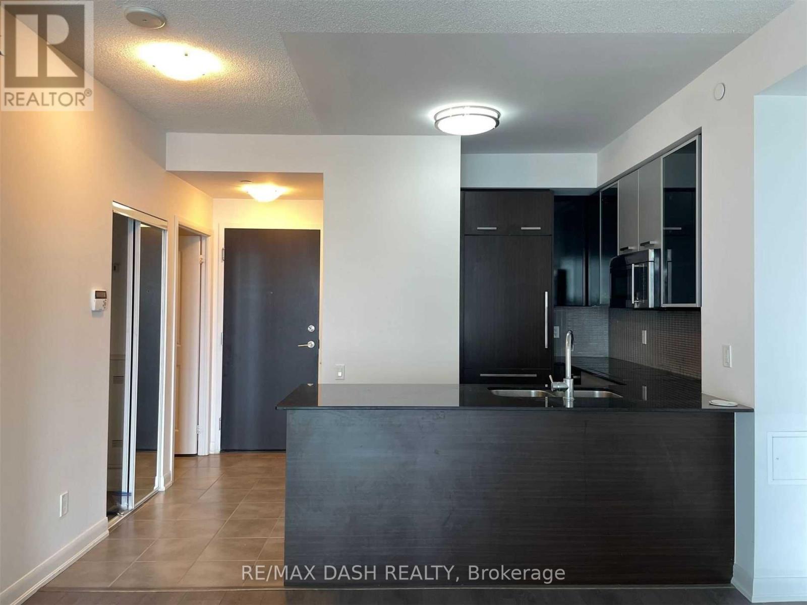 3306 - 5168 Yonge Street, Toronto, Ontario  M2N 5P6 - Photo 6 - C12205368