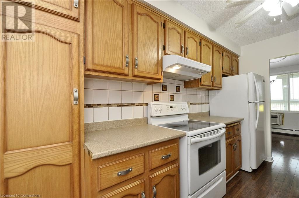 400 Champlain Boulevard Unit# 404, Cambridge, Ontario  N1R 7J6 - Photo 10 - 40737812