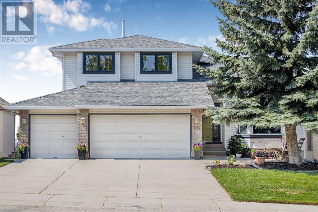 Property at 197 Douglas Park Boulevard SE image 2
