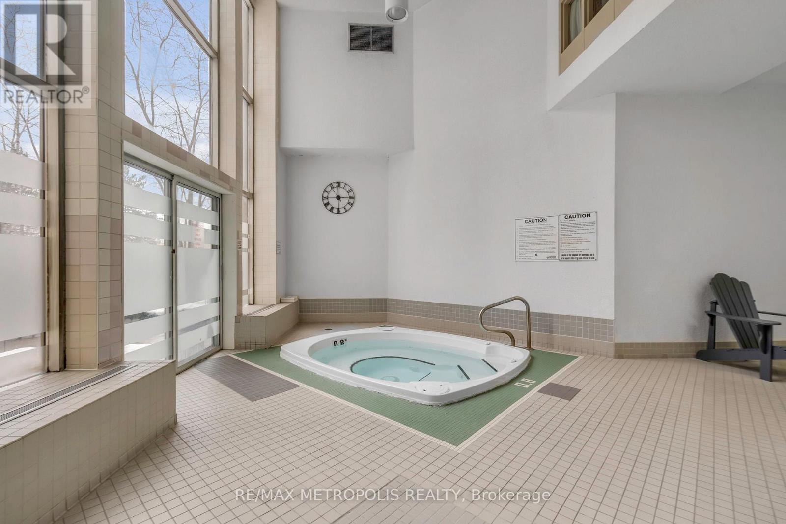 212 - 326 Major Mackenzie Drive E, Richmond Hill (Crosby), Ontario  L4C 8T4 - Photo 30 - N12205366