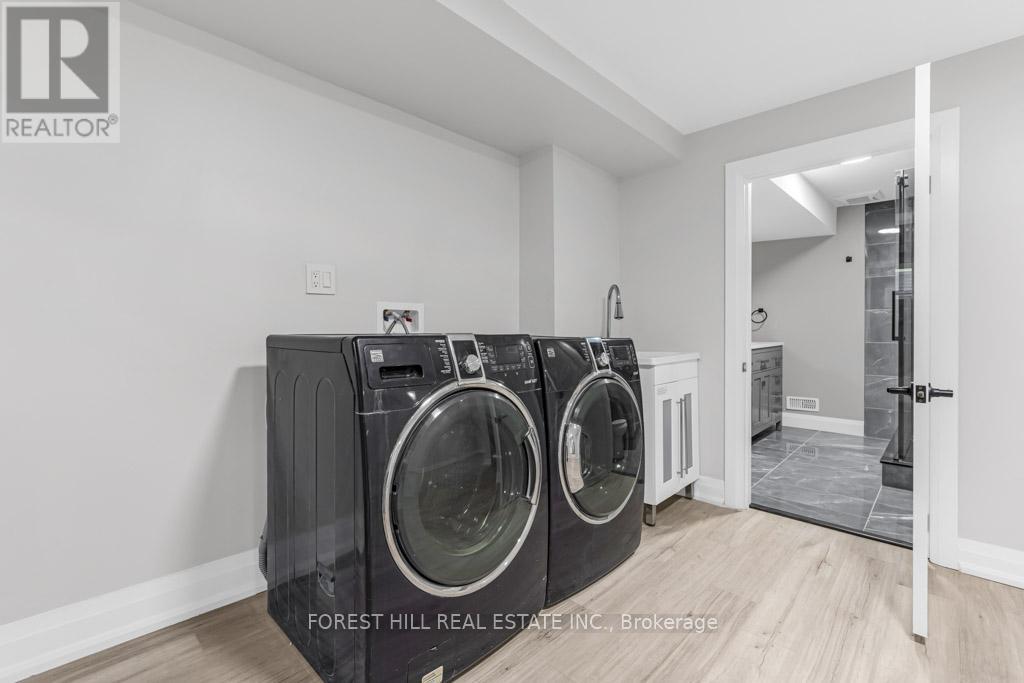 Bsmt - 10 Cleaveholm Drive, Halton Hills, Ontario  L7G 3E1 - Photo 8 - W12205383
