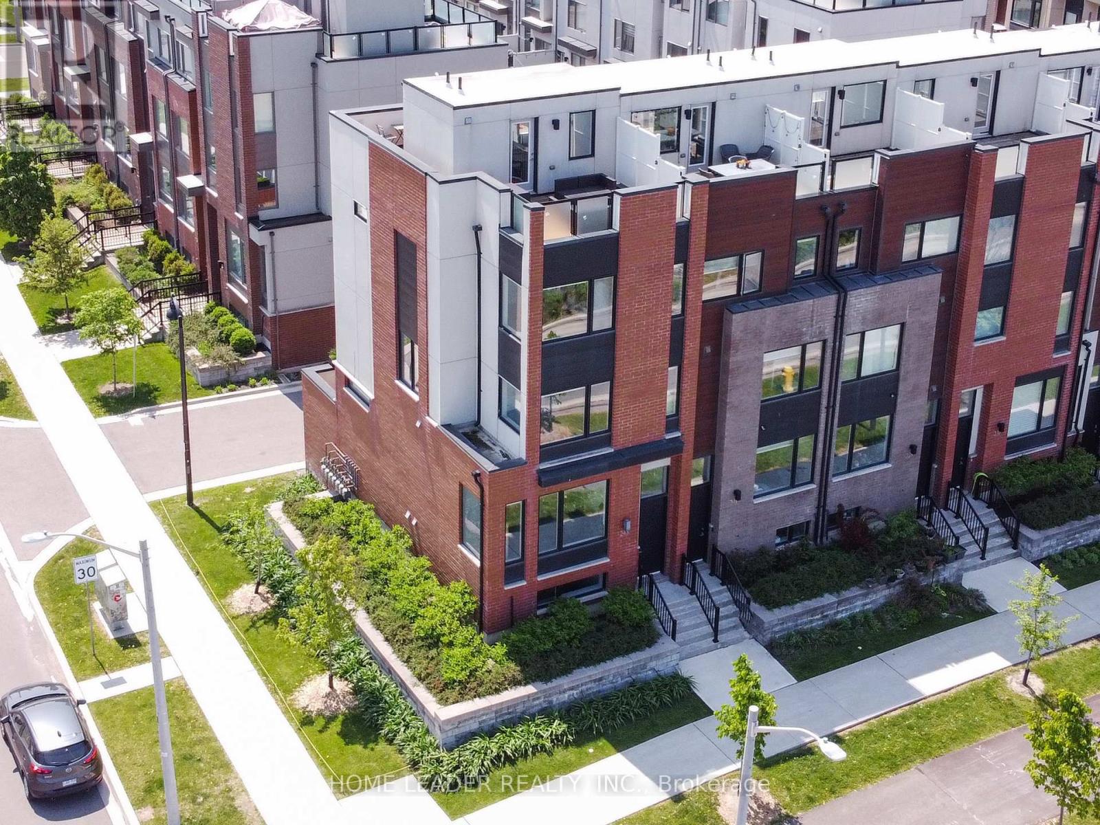 243 Downsview Park Boulevard, Toronto, Ontario  M3K 0A5 - Photo 26 - W12205394