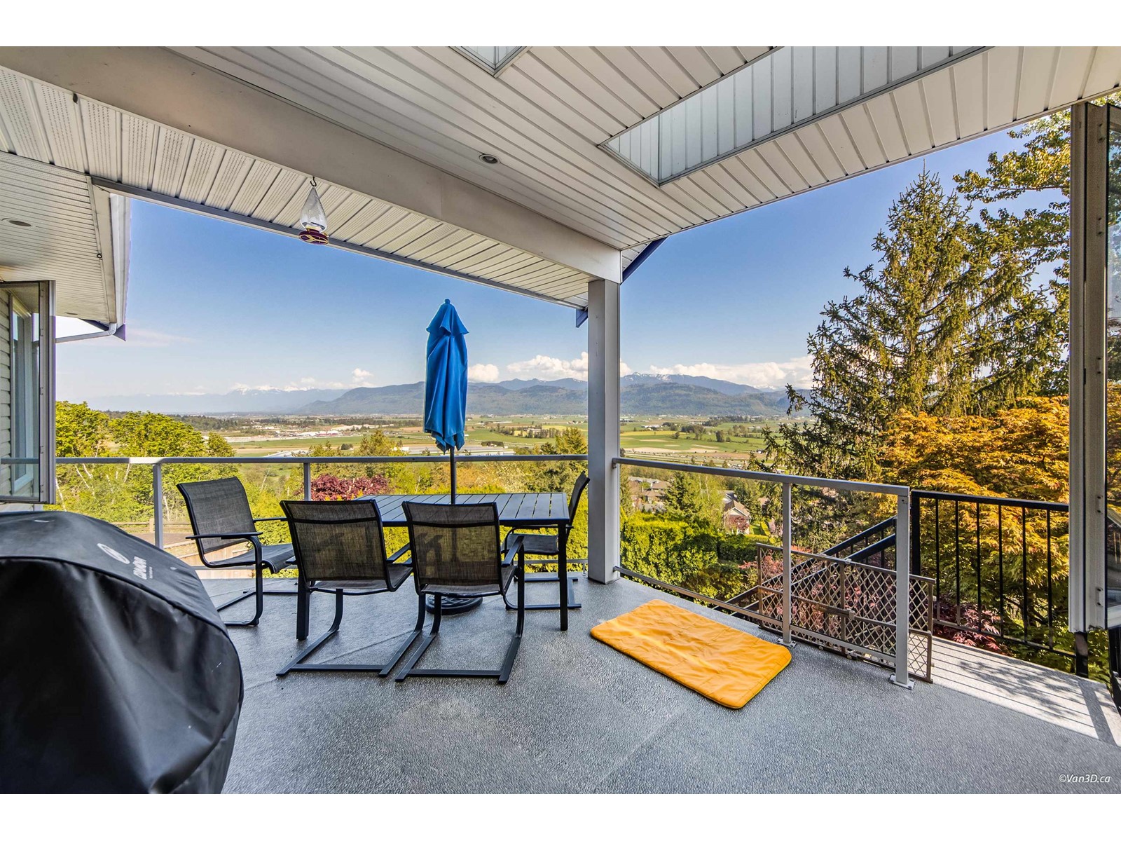 35942 Eaglecrest Place Place, Abbotsford, British Columbia  V3G 1E7 - Photo 3 - R2992471