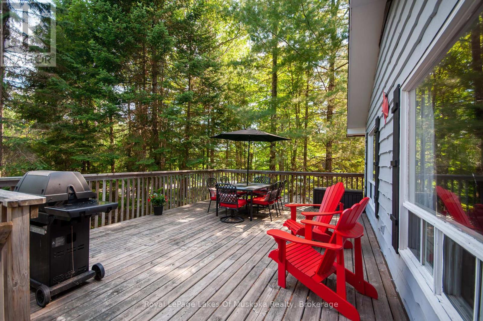 1582 Skyline Drive, Huntsville, Ontario  P1H 1A5 - Photo 22 - X12126509
