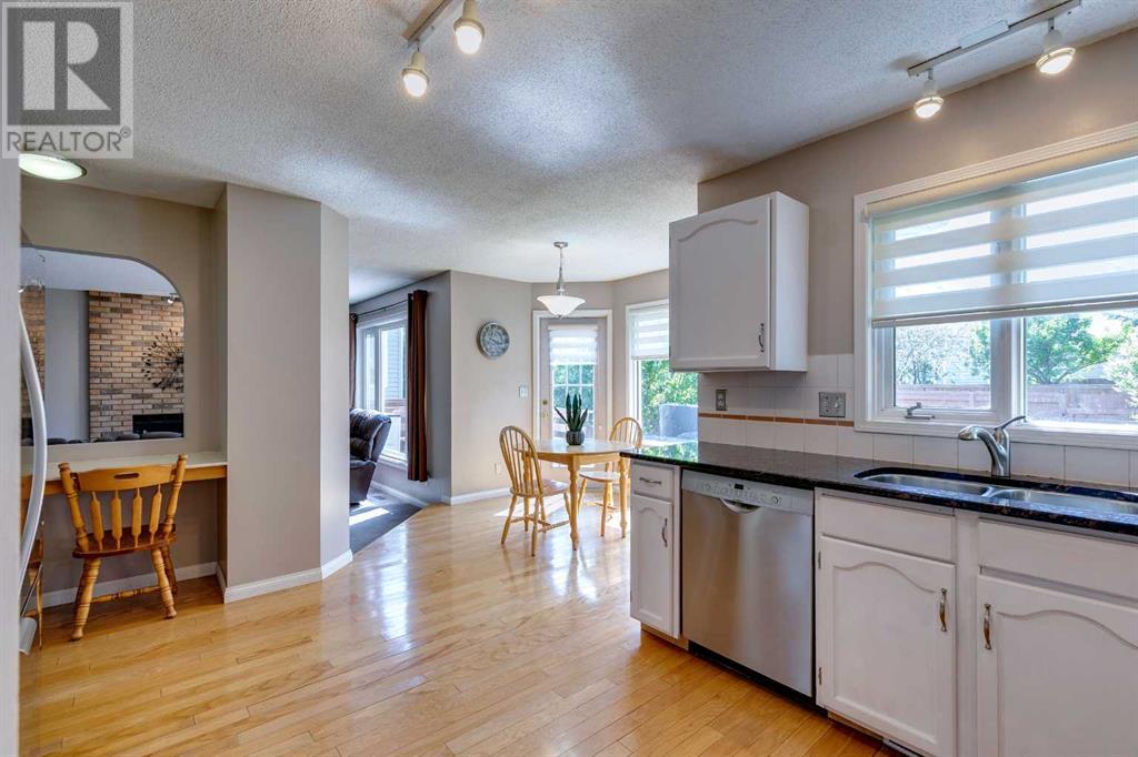 17 Sundown Way Se, Calgary, Alberta  T2X 3B8 - Photo 16 - A2227518