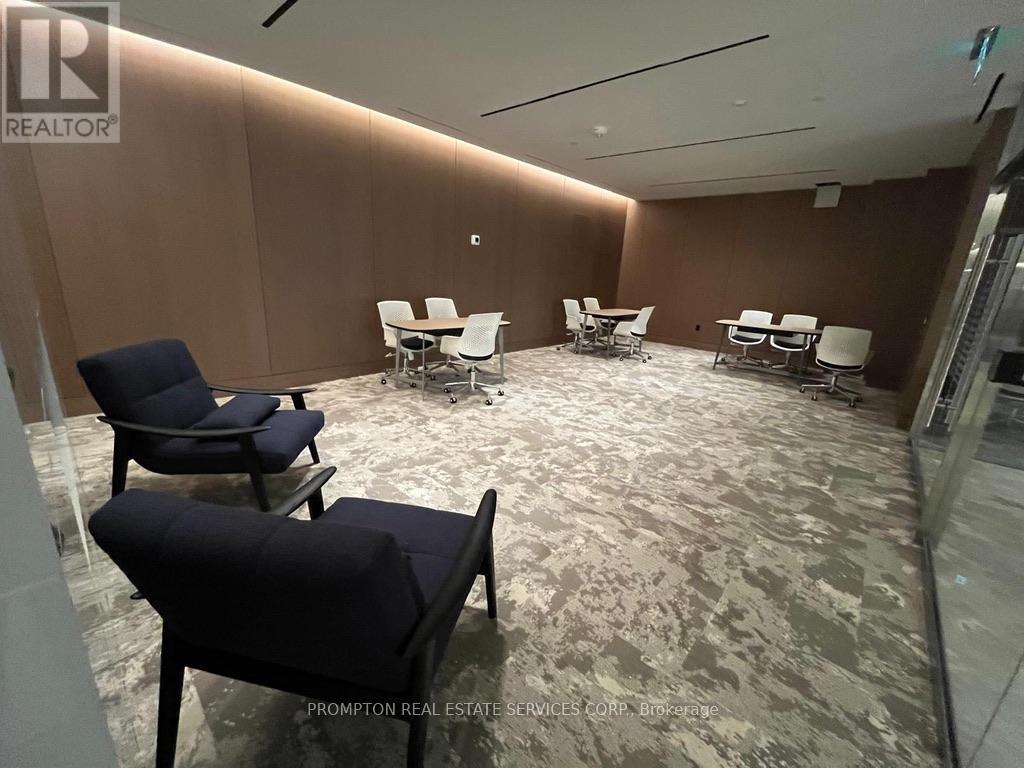 3208 - 1 Concord Cityplace Way, Toronto, Ontario  M5V 0X3 - Photo 6 - C12205404