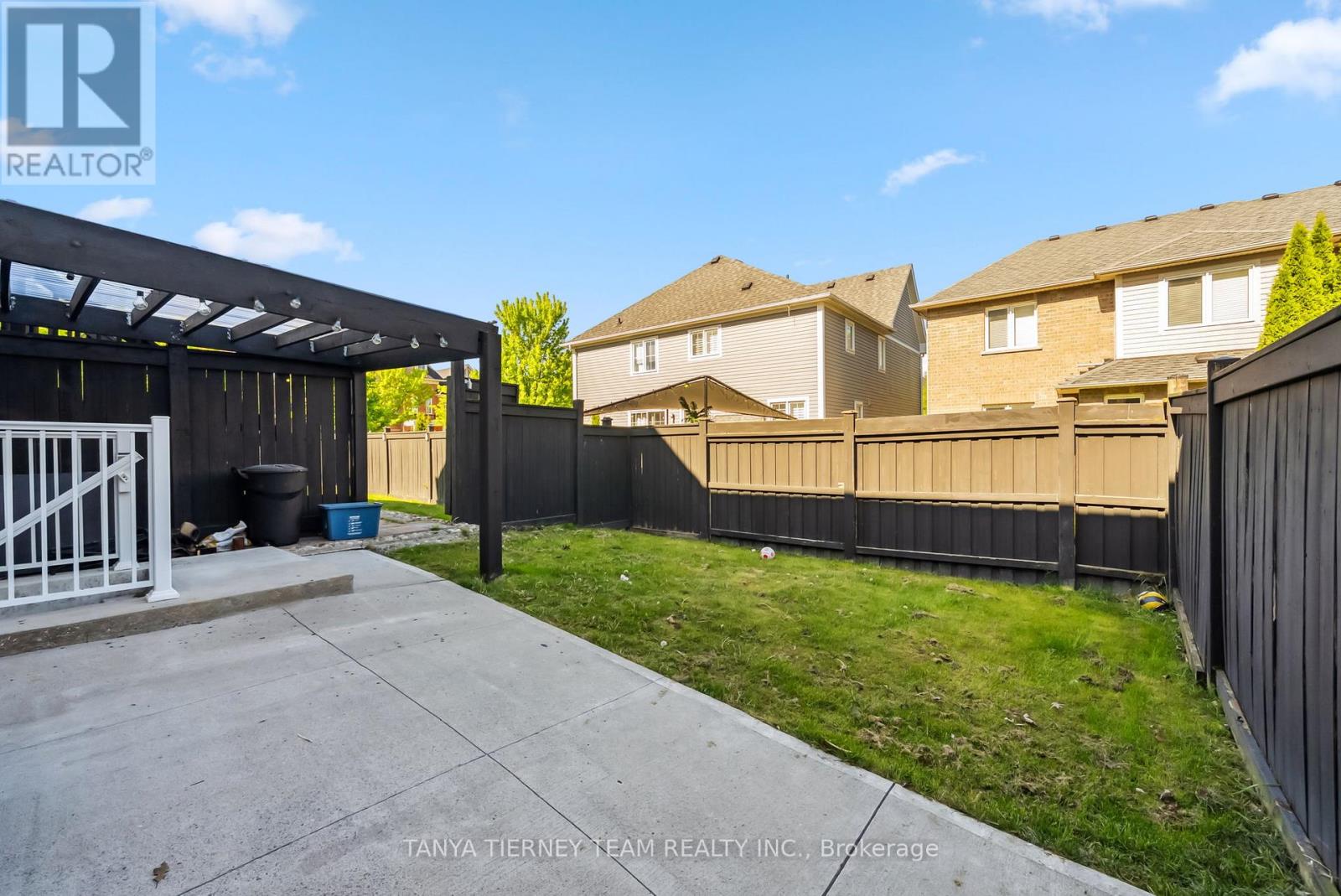 21 Rainbow Crescent, Whitby, Ontario  L1M 2N6 - Photo 47 - E12205396