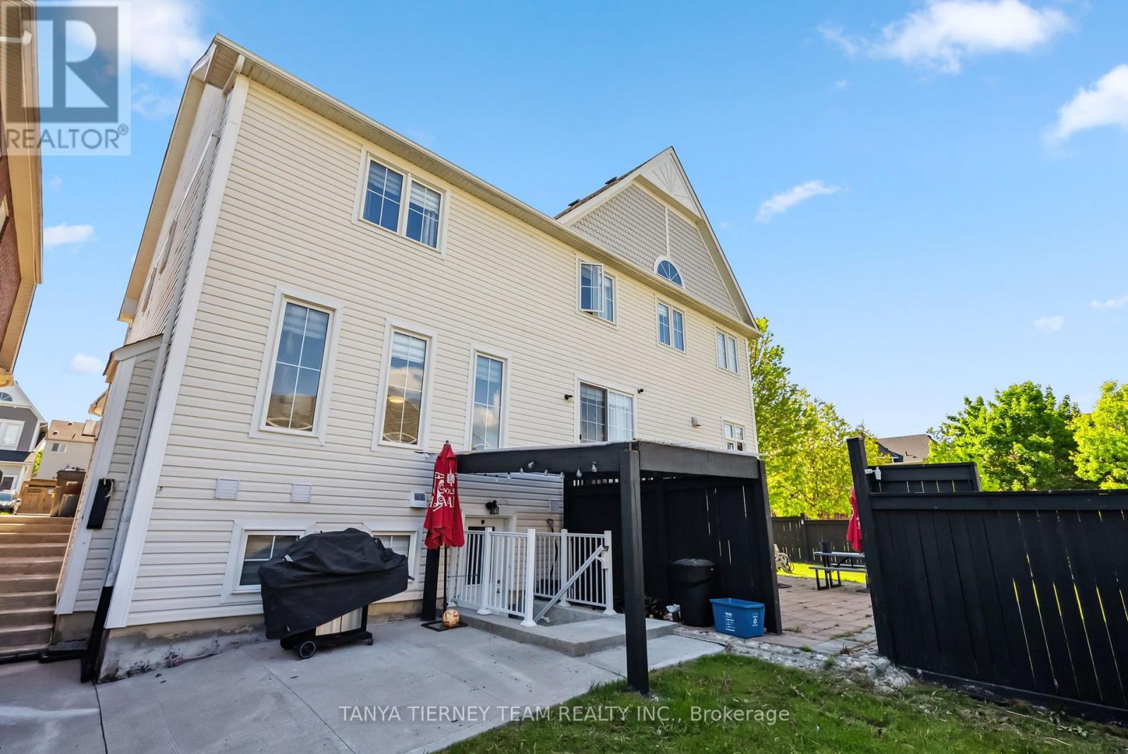 21 Rainbow Crescent, Whitby, Ontario  L1M 2N6 - Photo 48 - E12205396