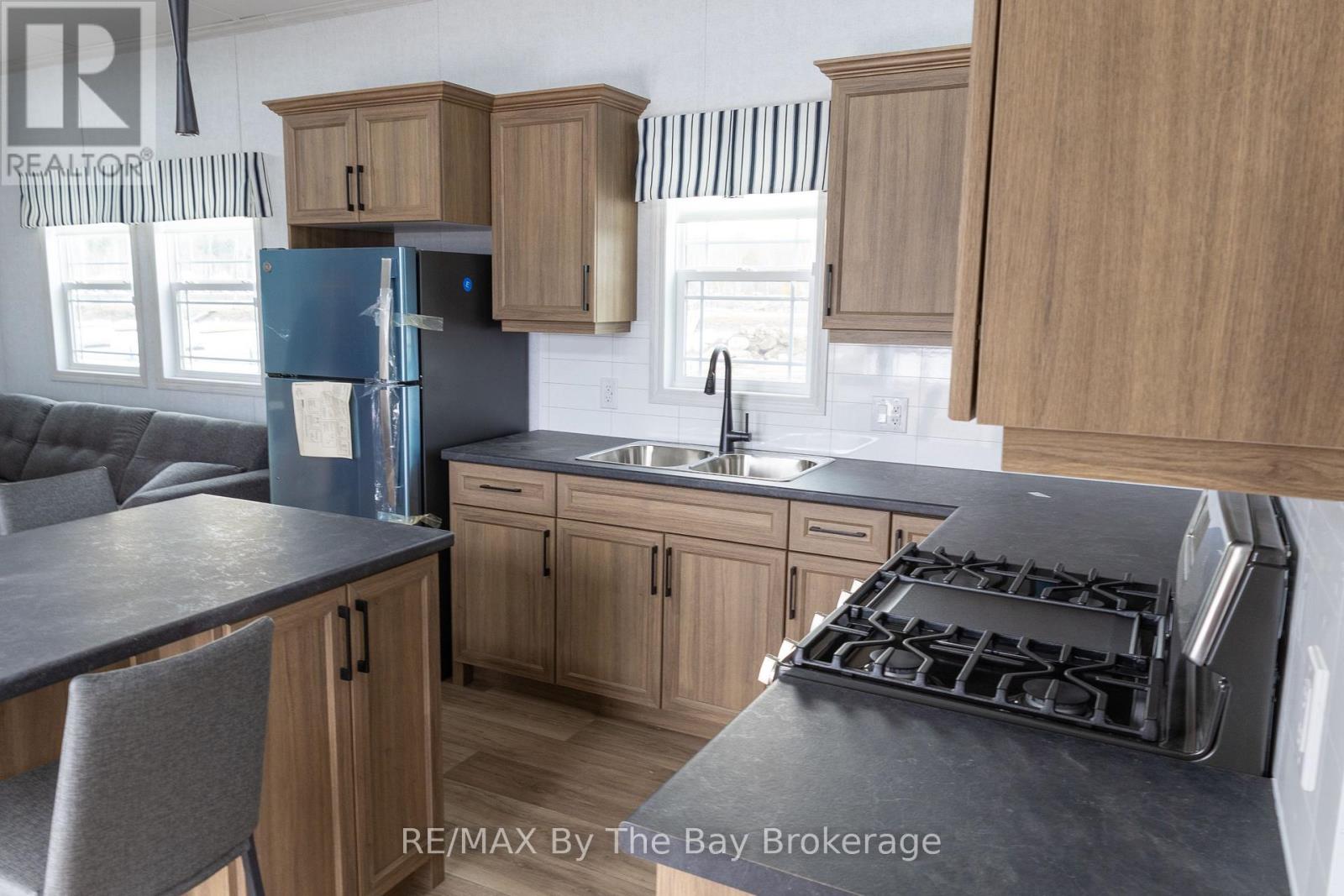 64 - 3282 Ogdens Beach Road, Tay, Ontario  L9S 2K6 - Photo 6 - S12043608
