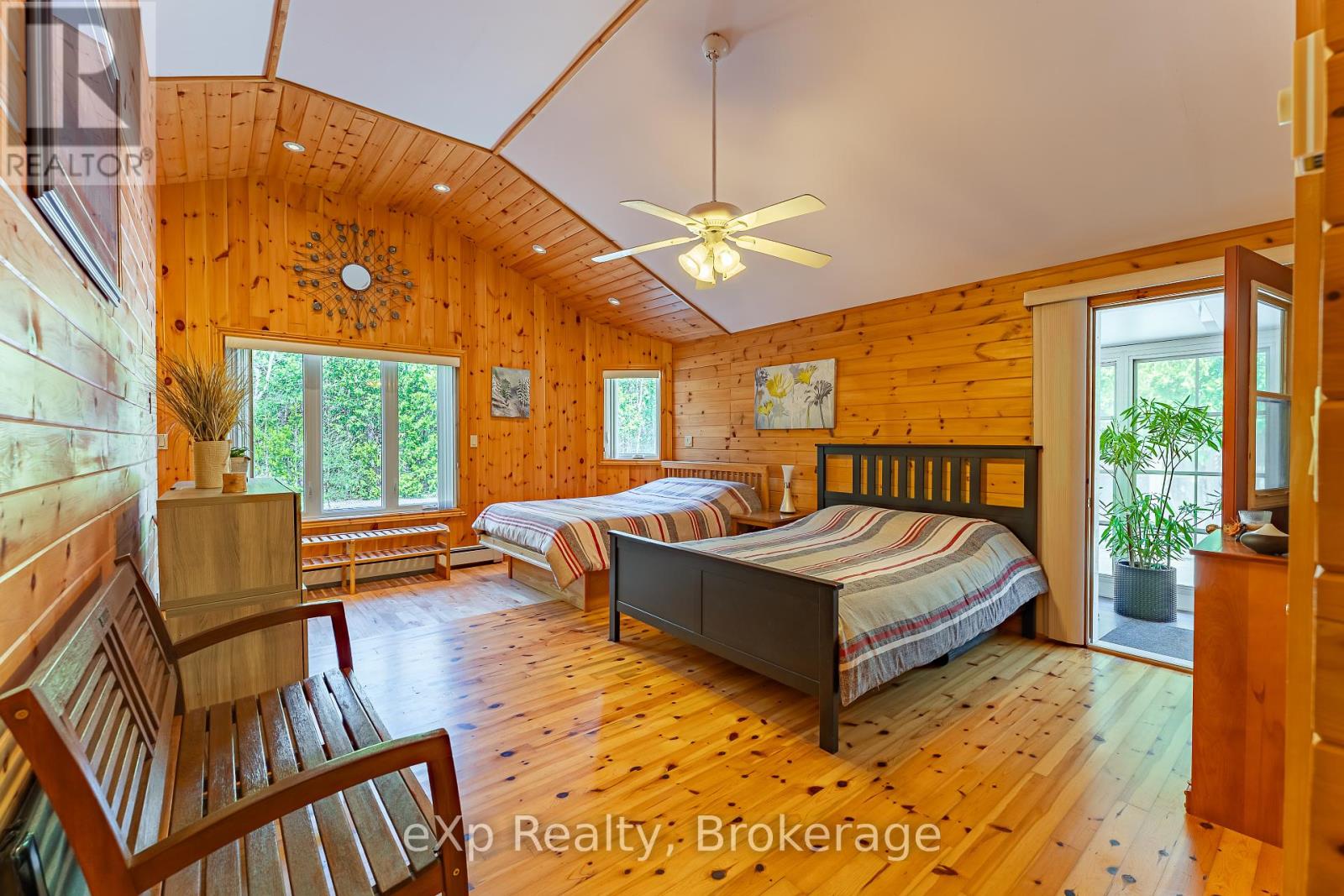 53 Little Pine Drive, Northern Bruce Peninsula, Ontario  N0H 1Z0 - Photo 20 - X12156439