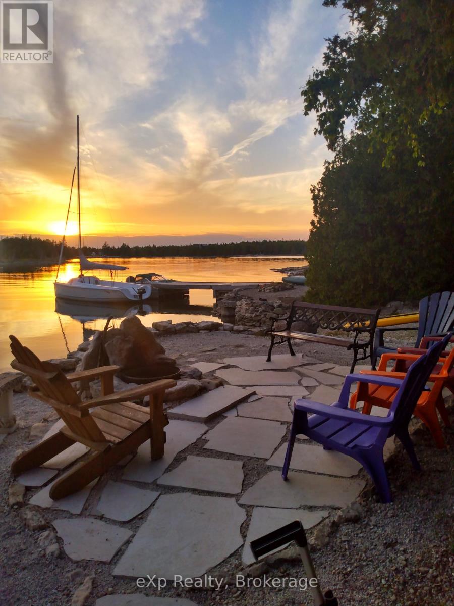 53 Little Pine Drive, Northern Bruce Peninsula, Ontario  N0H 1Z0 - Photo 43 - X12156439