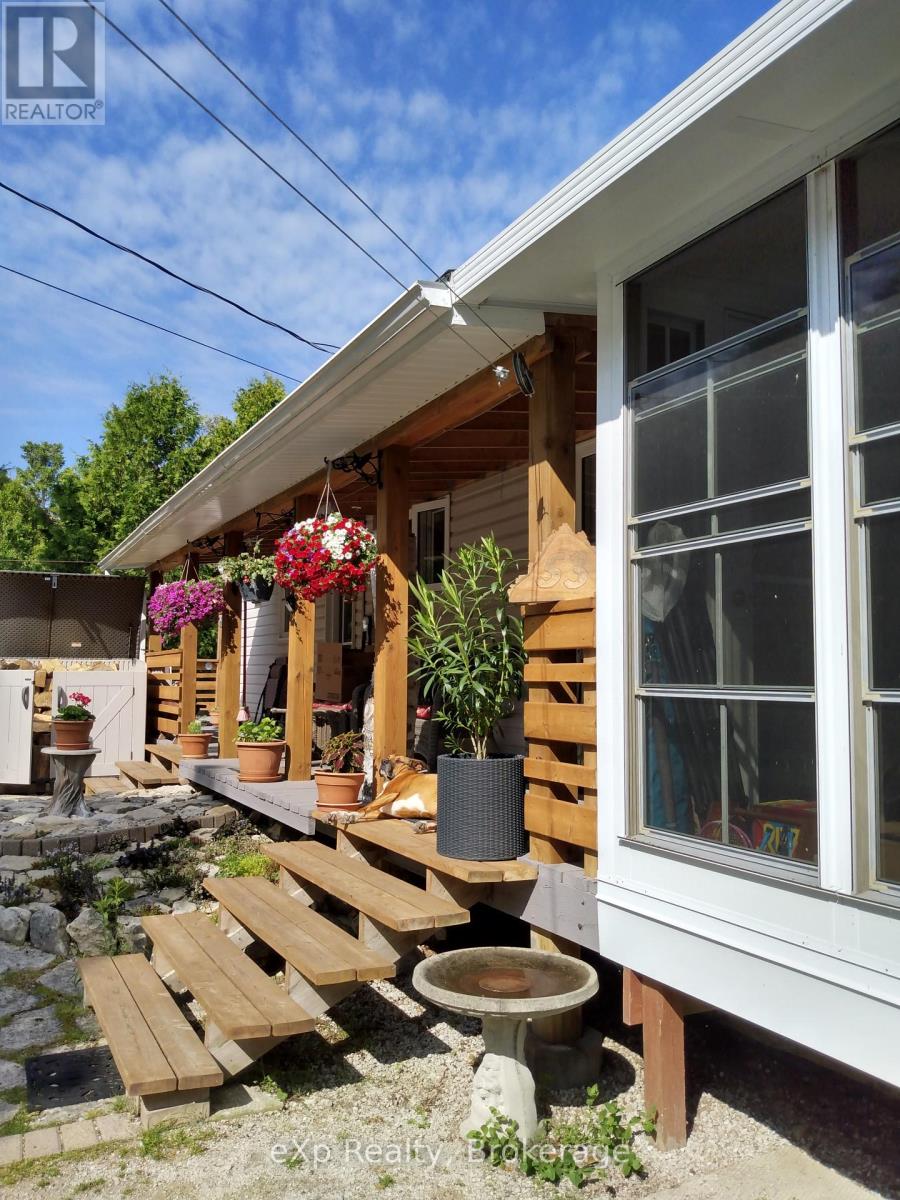 53 Little Pine Drive, Northern Bruce Peninsula, Ontario  N0H 1Z0 - Photo 44 - X12156439