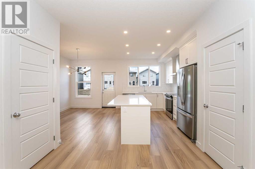 203 Belvedere Crescent Se, Calgary, Alberta  T2A 7M5 - Photo 12 - A2222511