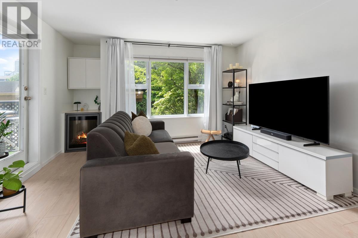 316 315 KNOX STREET, New Westminster, British Columbia