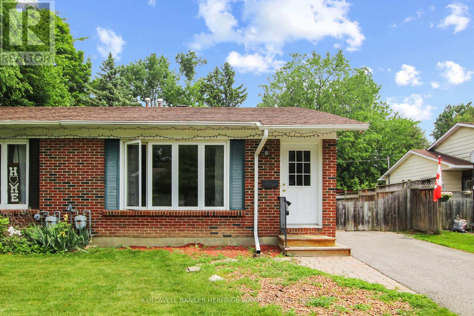 469 Joseph Street, Carleton Place, Ontario  K7C 3T8 - Photo 2 - X12205425
