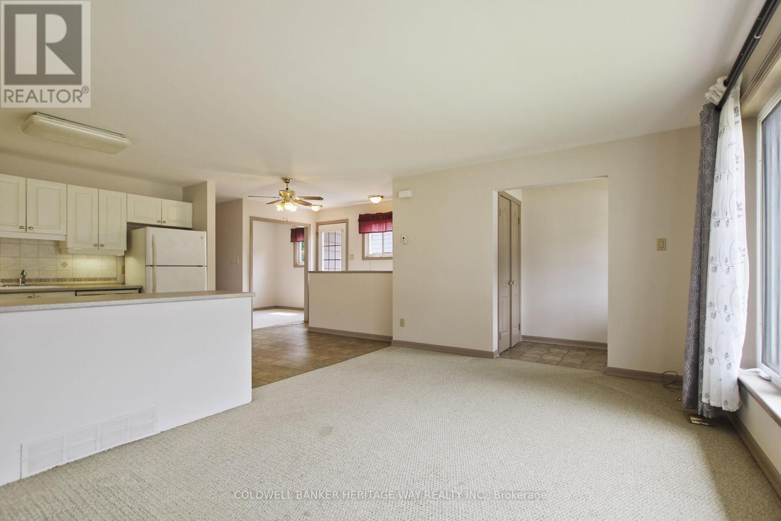 469 Joseph Street, Carleton Place, Ontario  K7C 3T8 - Photo 8 - X12205425
