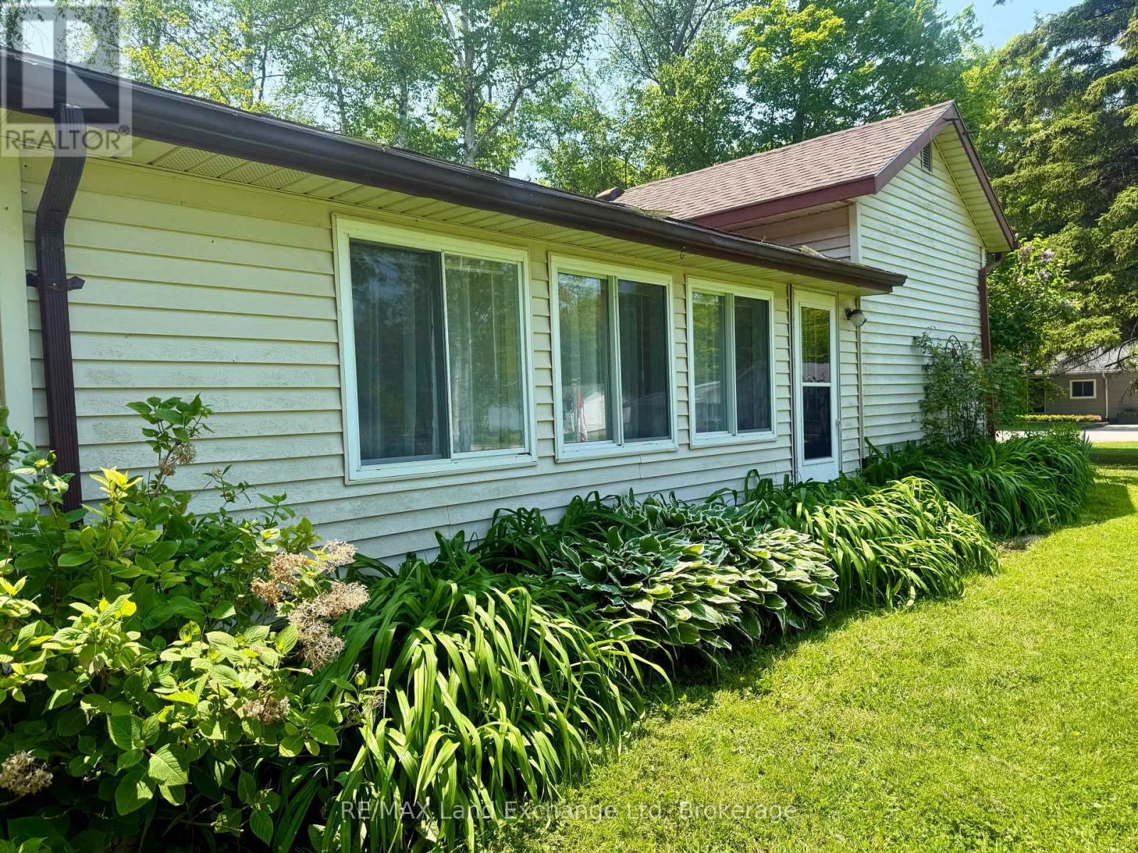 82096 ELM STREET, Ashfield-Colborne-Wawanosh, Ontario