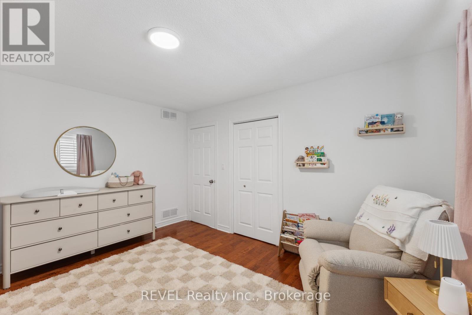 7930 Paddock Trail Drive, Niagara Falls, Ontario  L2H 1X2 - Photo 26 - X12205424