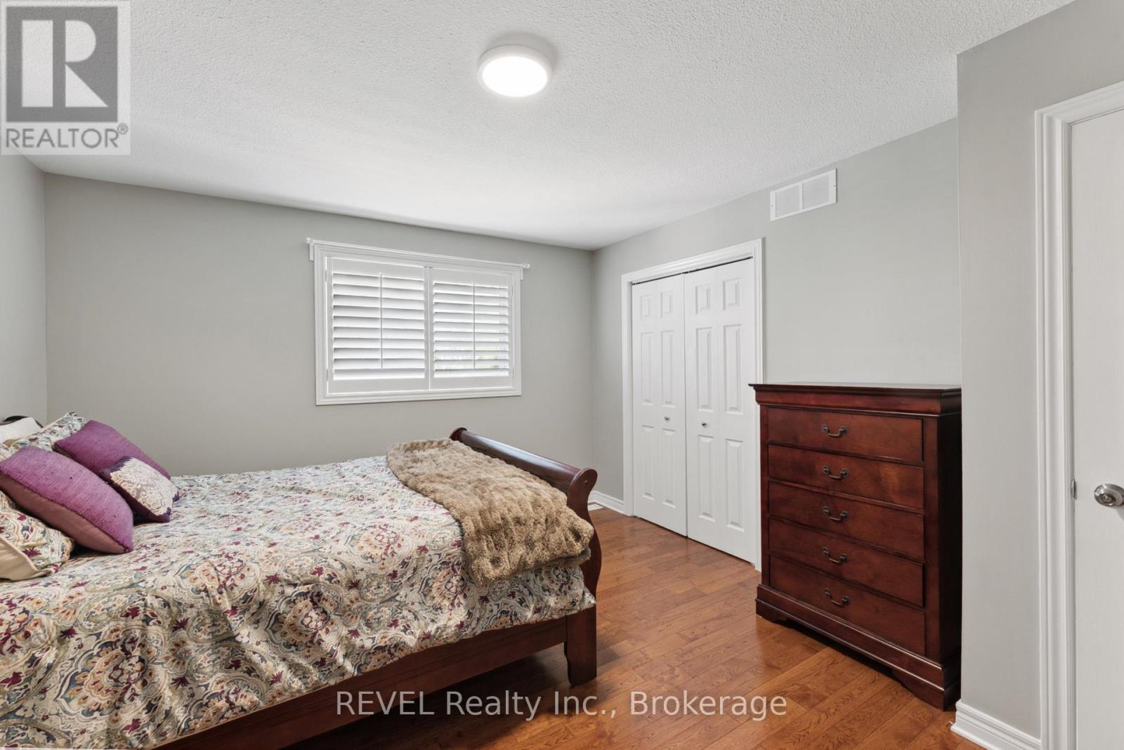 7930 Paddock Trail Drive, Niagara Falls, Ontario  L2H 1X2 - Photo 29 - X12205424