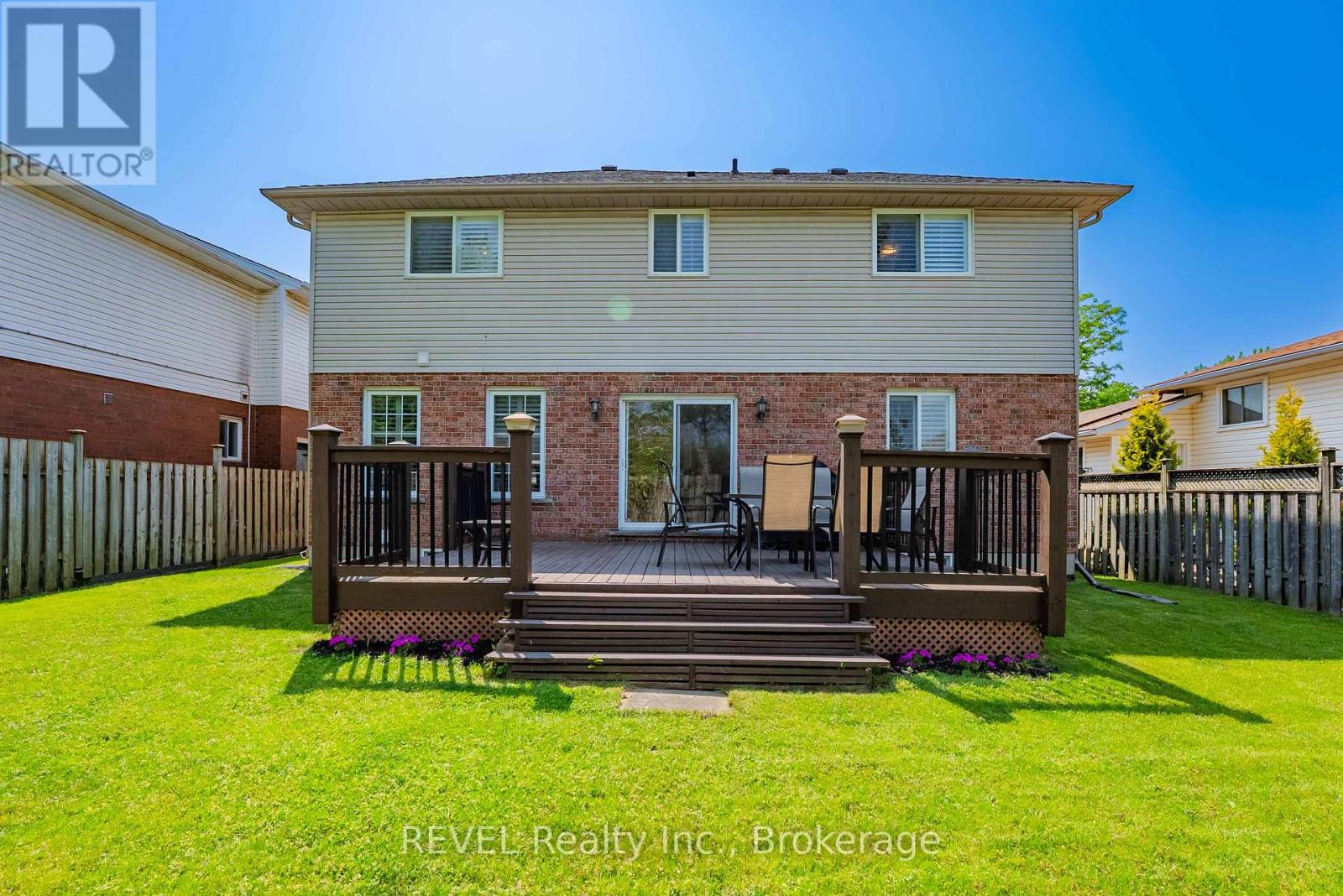 7930 Paddock Trail Drive, Niagara Falls, Ontario  L2H 1X2 - Photo 39 - X12205424