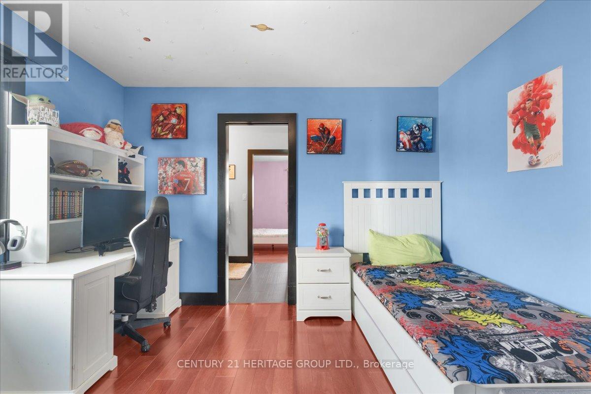 340 Old Mud Street, Hamilton, Ontario  L8J 3Z9 - Photo 35 - X12197092