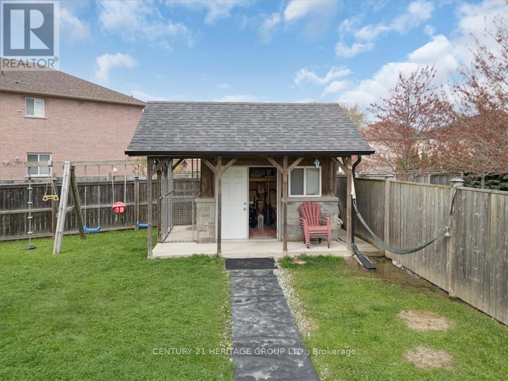 340 Old Mud Street, Hamilton, Ontario  L8J 3Z9 - Photo 47 - X12197092