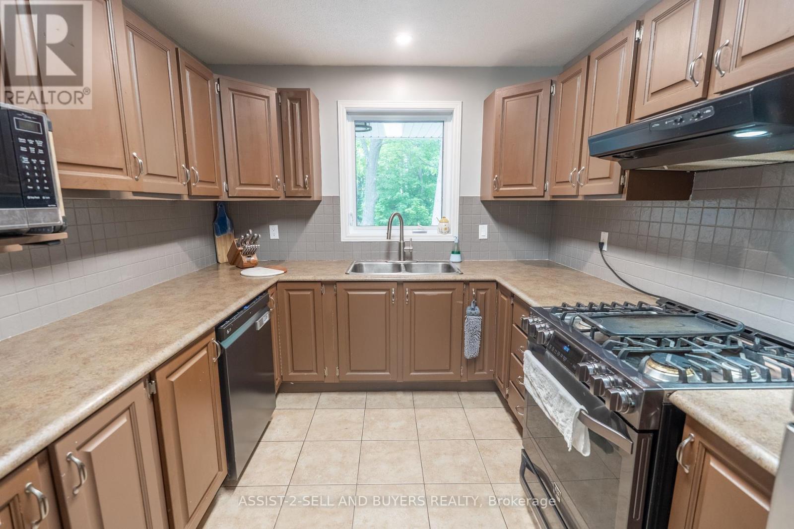 81 Seguinbourg Road, The Nation, Ontario  K0A 1M0 - Photo 9 - X12205415