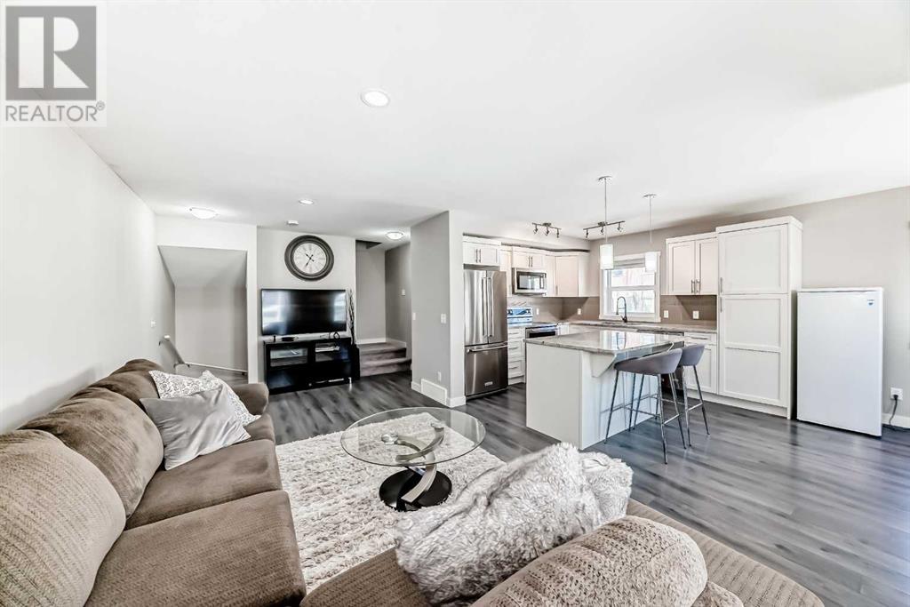 625 Redstone View Ne, Calgary, Alberta  T3N 1B5 - Photo 11 - A2214761