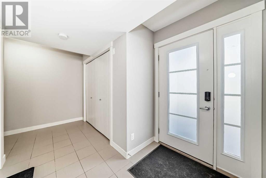 625 Redstone View Ne, Calgary, Alberta  T3N 1B5 - Photo 3 - A2214761