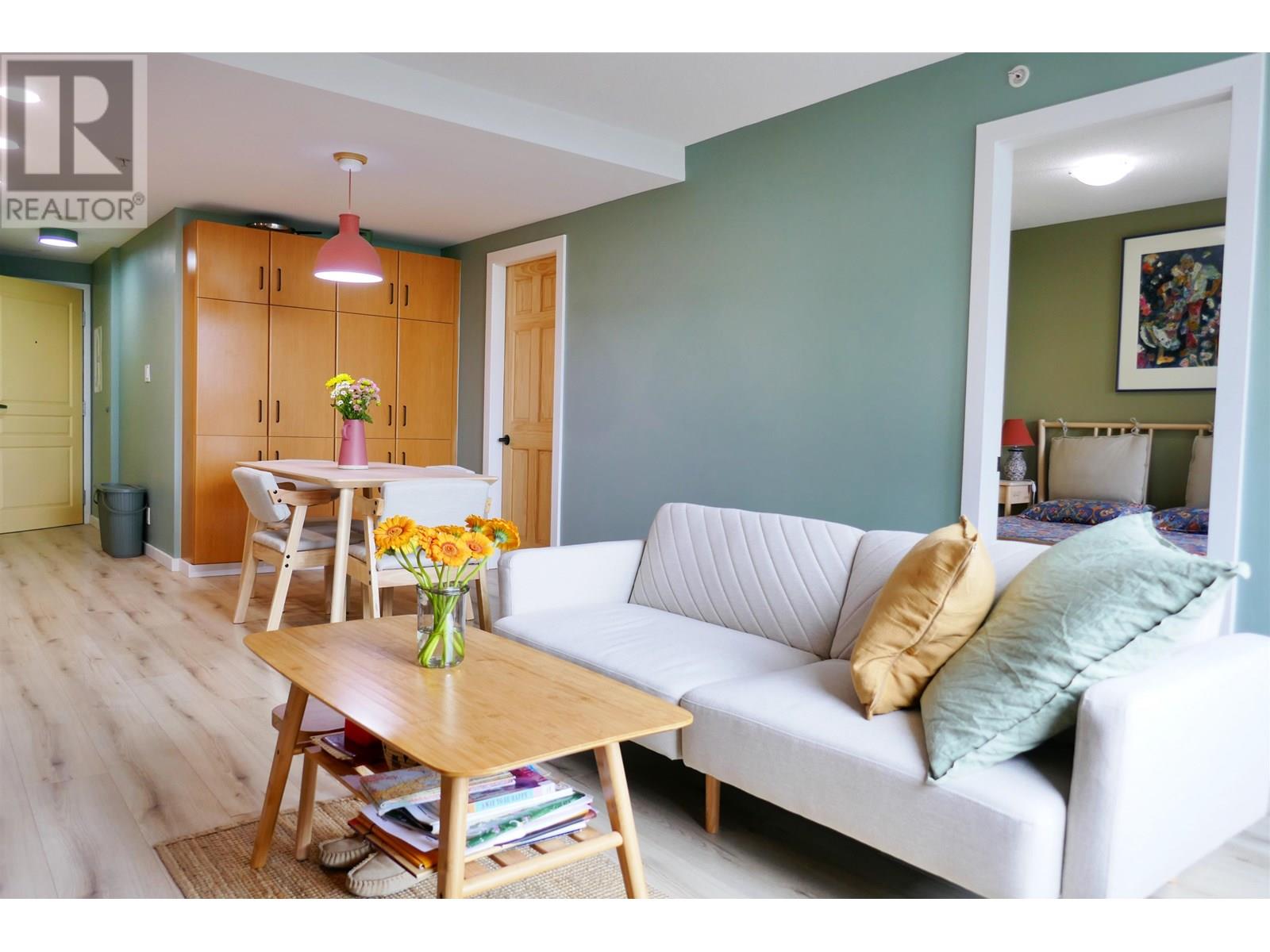 Property at 309 9298 UNIVERSITY CRESCENT image 1