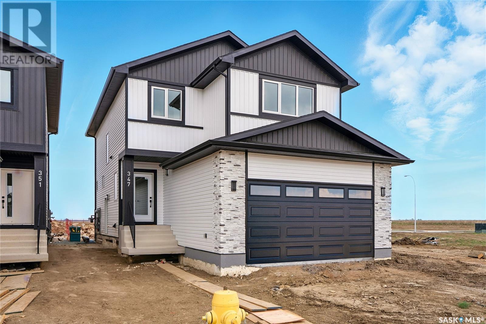 347 Sharma CRESCENT, Saskatoon, Saskatchewan