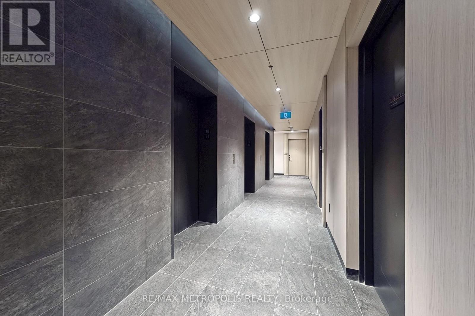 1803 - 15 Mercer Street, Toronto, Ontario  M5V 1H2 - Photo 44 - C12205433