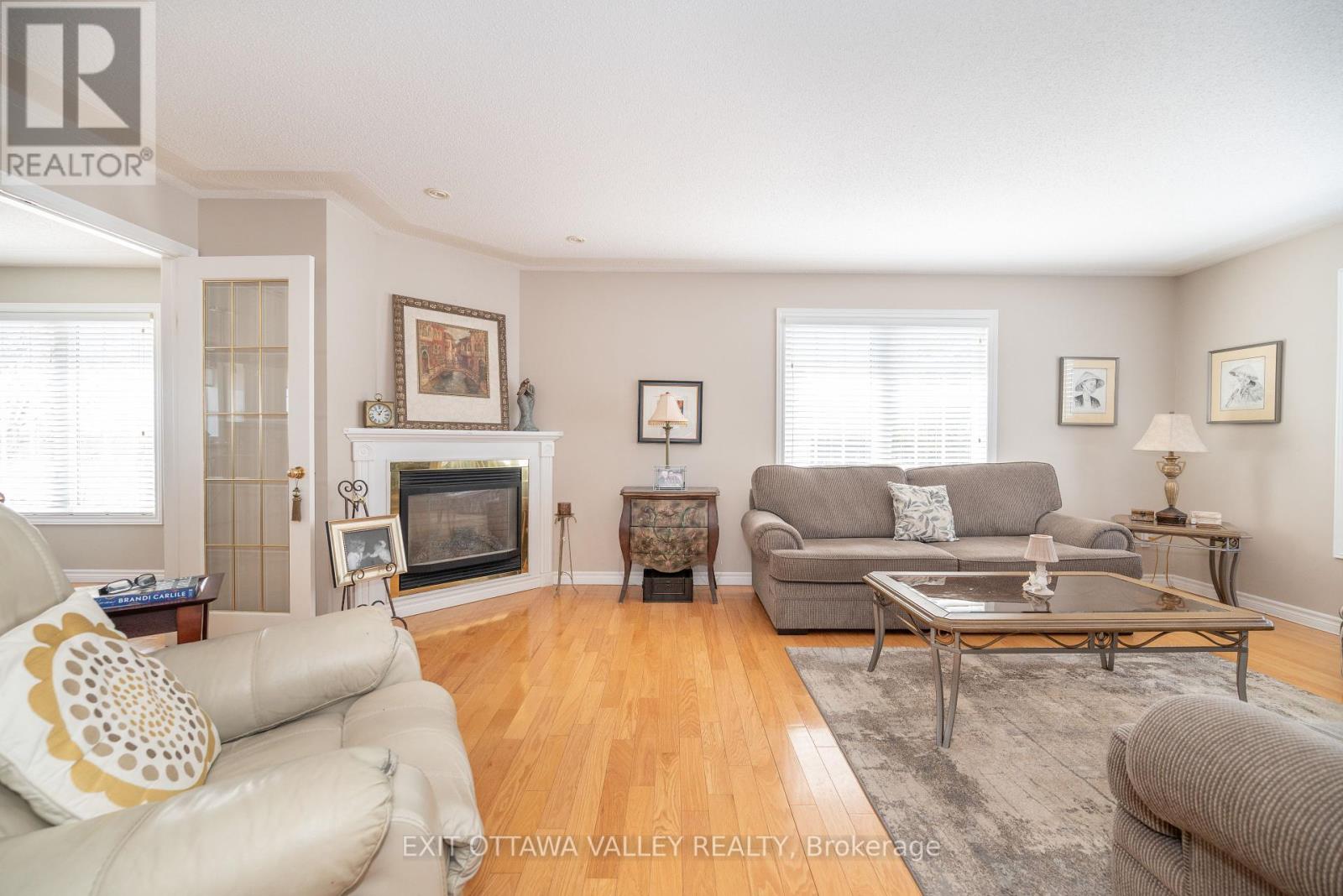 37 Lachance Trail, Whitewater Region, Ontario  K0J 1C0 - Photo 13 - X12022649
