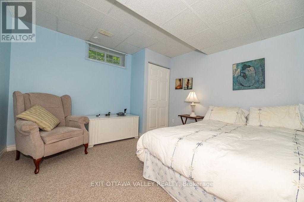 37 Lachance Trail, Whitewater Region, Ontario  K0J 1C0 - Photo 26 - X12022649