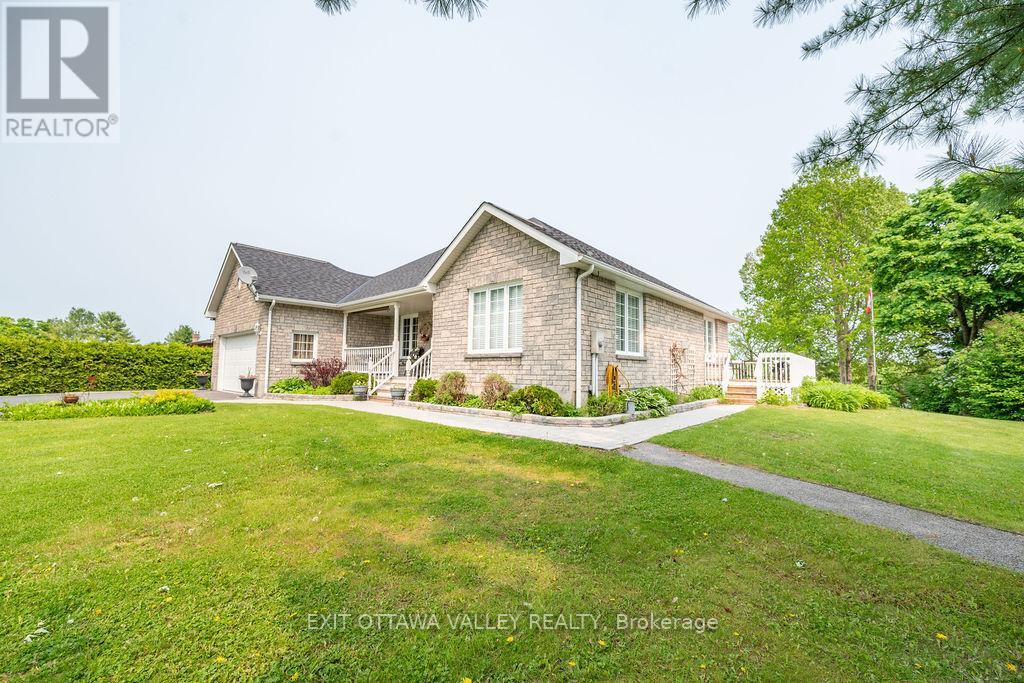37 Lachance Trail, Whitewater Region, Ontario  K0J 1C0 - Photo 47 - X12022649